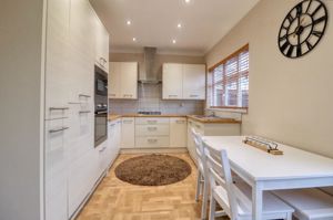 Kitchen- click for photo gallery